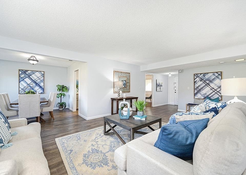 1st image of 1129 Westlynn Way