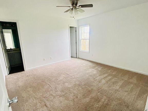 5th image of 508 Cherry Blossom Ln