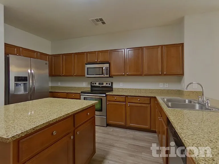 3650 E Leslie Dr — Photo 4