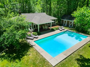 13604 Pine Dr, Harbert, MI 49115