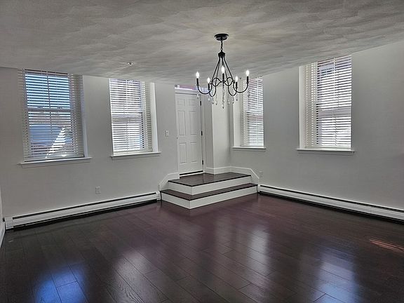 4th image of 52 Washington St #Bc