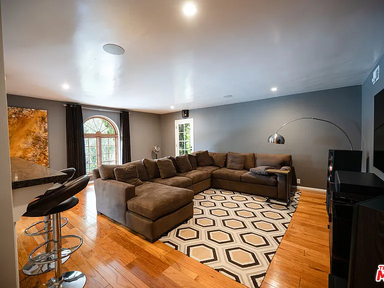 503 N Greencraig Rd — Photo 20