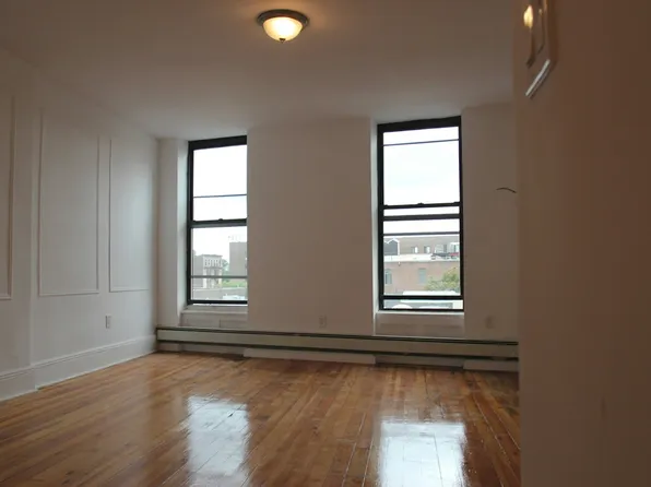 1407 Fulton Street image 1 of 5