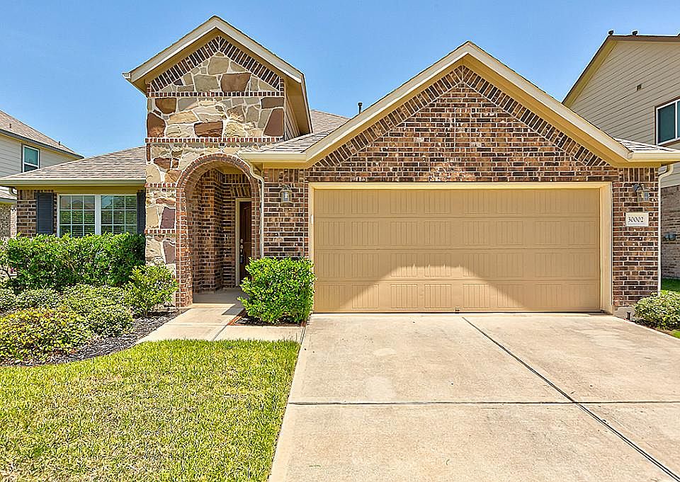 1st image of 30002 Cloud Brook Ln