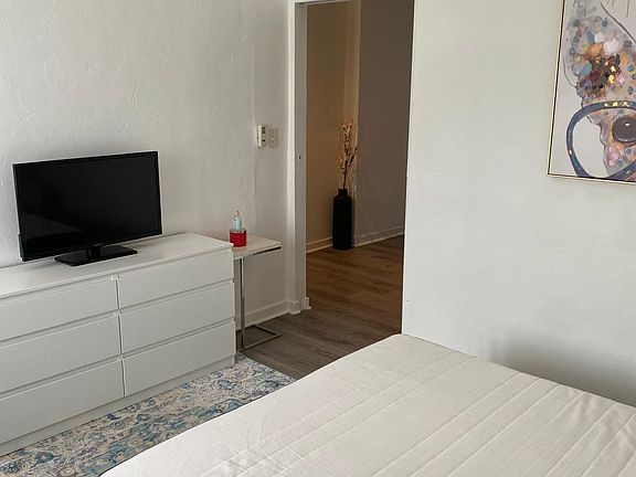 4th image of 1200 Pennsylvania Ave APT 12