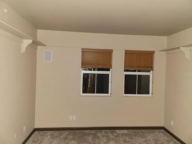 1725 Courtyard Hts #3 — Photo 12