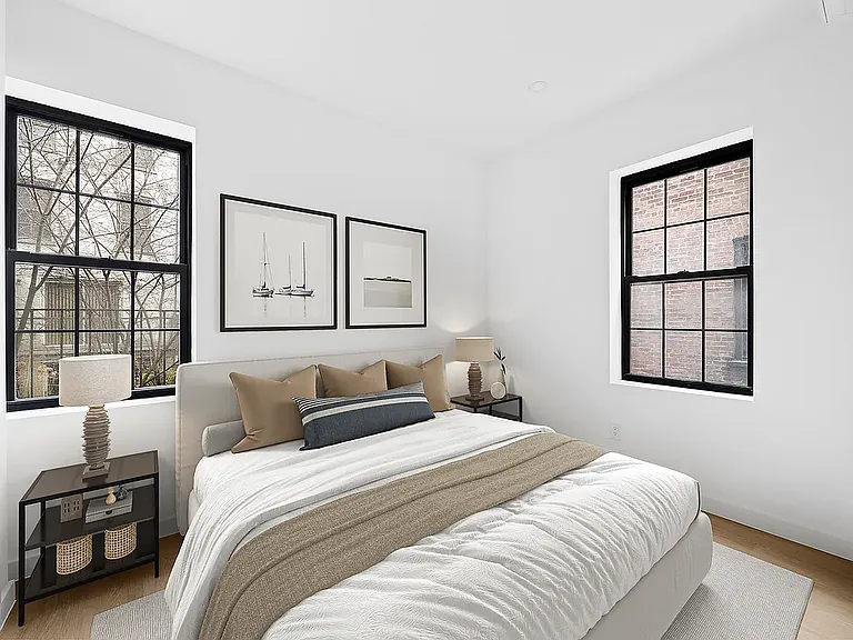21 Columbia Pl #3B — Photo 3