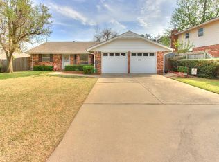 406 Kingston Dr, Yukon, OK 73099