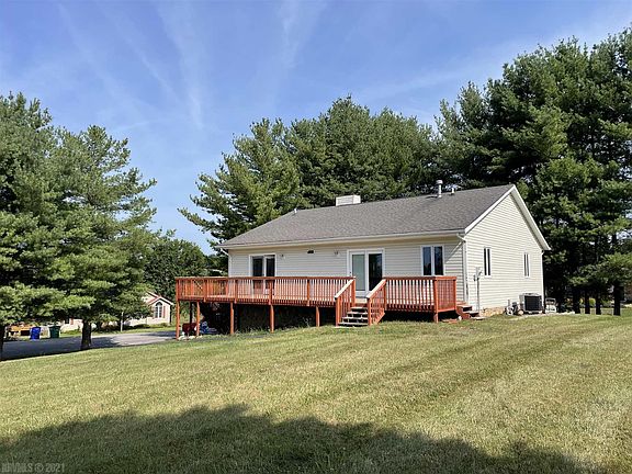 2nd image of 15 Kays Dr NW
