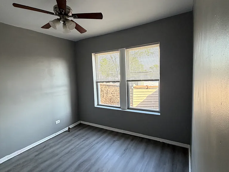 6530-32 S Greenwood Ave #3S — Photo 4