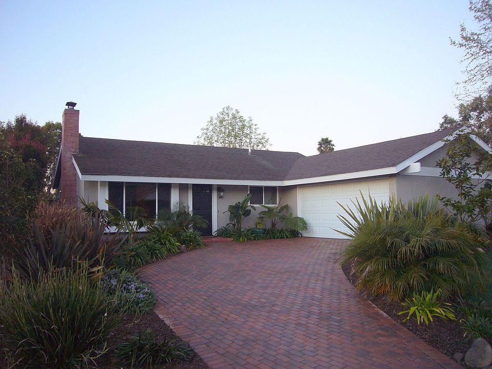 1st image of 4705 Aragon Dr