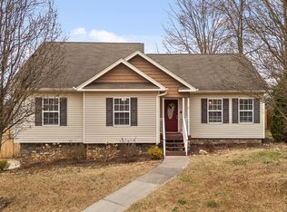 208 Home Place Ct SE, Cleveland, TN 37323