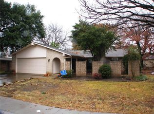 1428 Amherst Dr, Denton, TX 76201