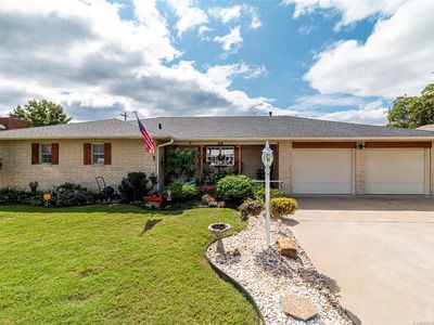 421 E Woods Ln, Claremore, OK, 74017