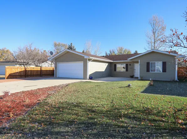 1381 Thomas Dr, Sheridan, WY 82801