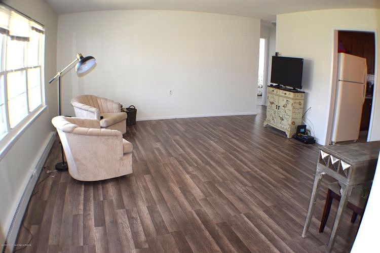 1st image of 264C Kingston Ct #1003