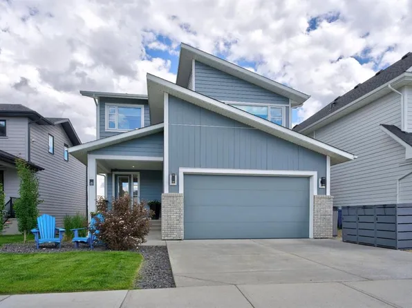 52 W Elderberry Way, Rocky View County, AB T3Z 0G3