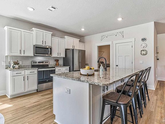 5th image of 7612 Dewey Jernigan Rd