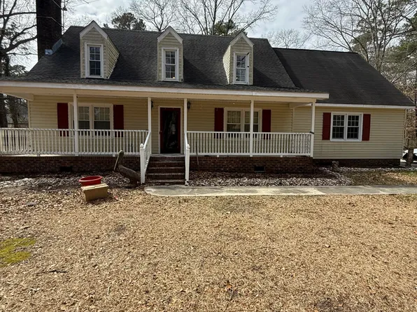 1390 Foster Road, Grimesland, NC 27837