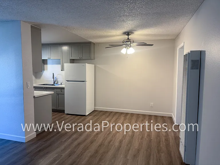 3744 Marlborough Ave #5 — Photo 3