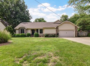 3172 W Seminole St, Springfield, MO 65807