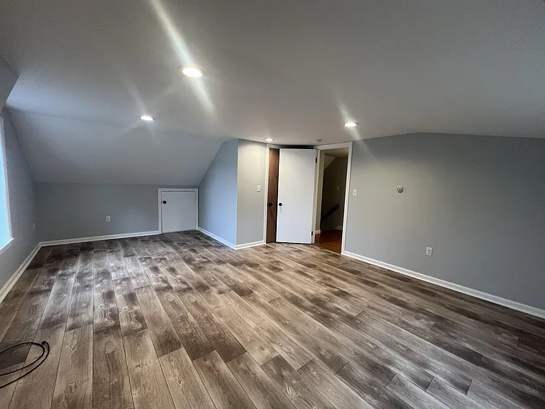 335 Maple St — Photo 26