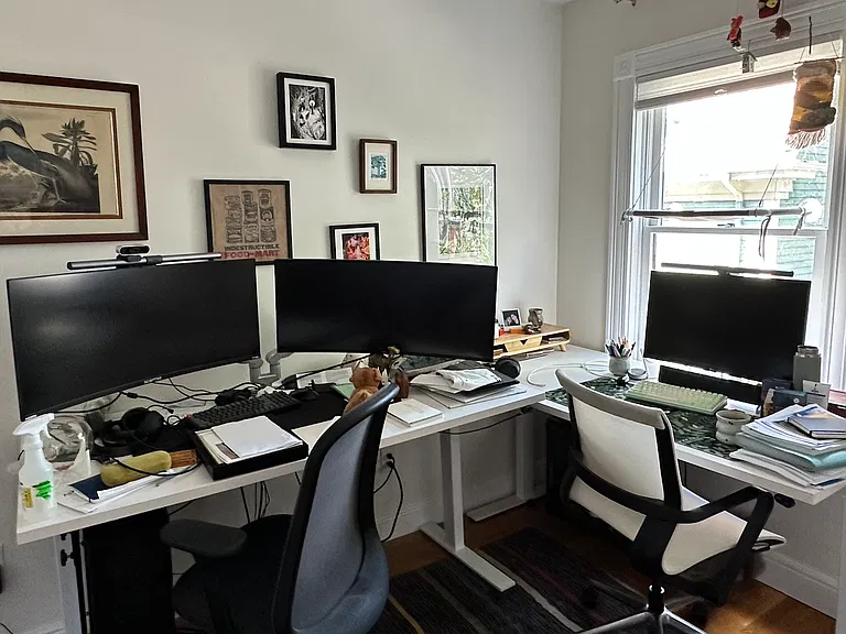 2nd bedroom, currently used as office