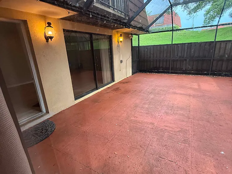 2603 2nd Ct — Photo 12