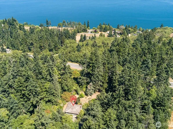 24633 State Route 525, Greenbank, WA 98253