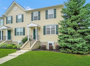 5887 New Albany Rd W, New Albany, OH 43054