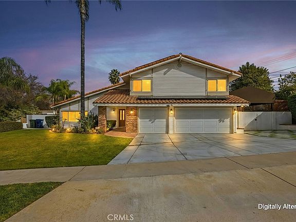 4th image of 215 San Rafael St