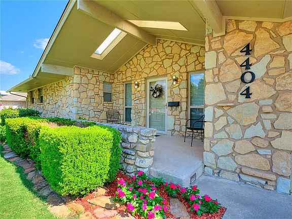 manicured flower beds