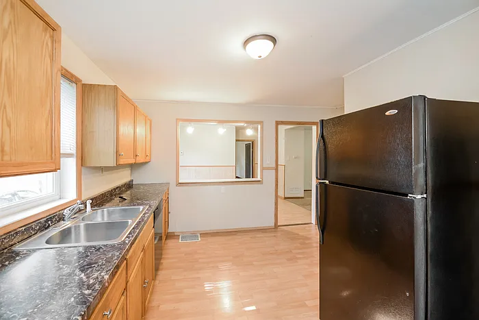 8800 Lincoln St NE — Photo 3