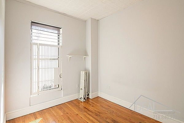 1st image of 313 7th Ave #1