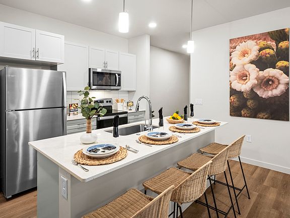 Open & Bright Modern Kitchen with island seating