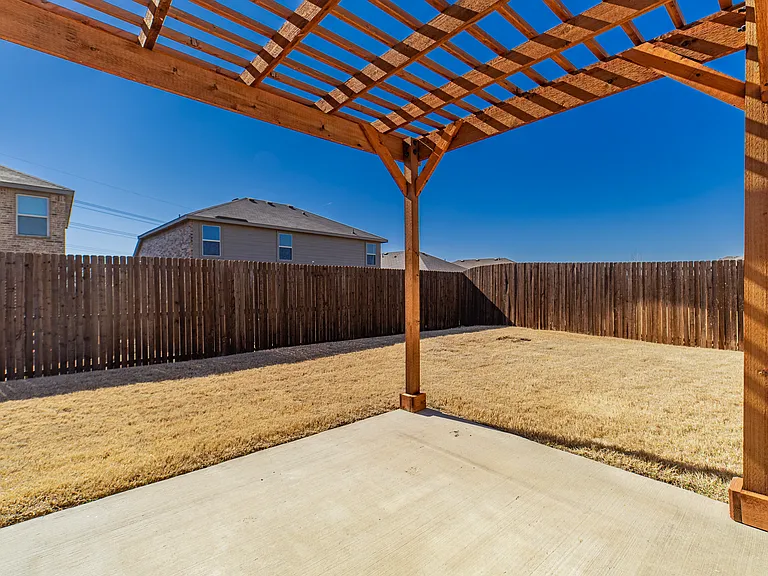 1120 Decker Dr — Photo 15