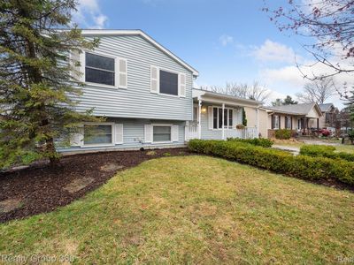 830 Tanager Trl, Howell, MI, 48843