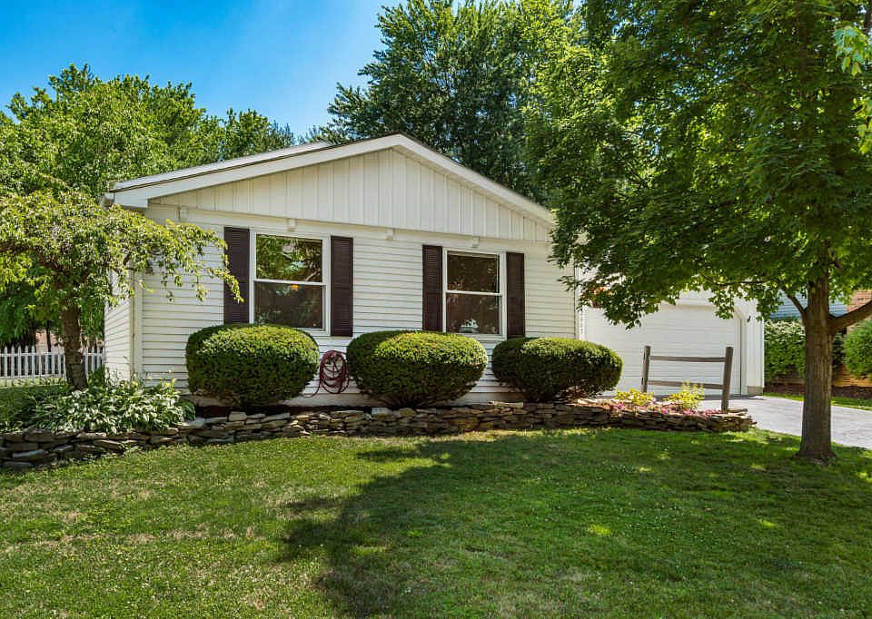 1st image of 2667 Sawmill Meadows Ave