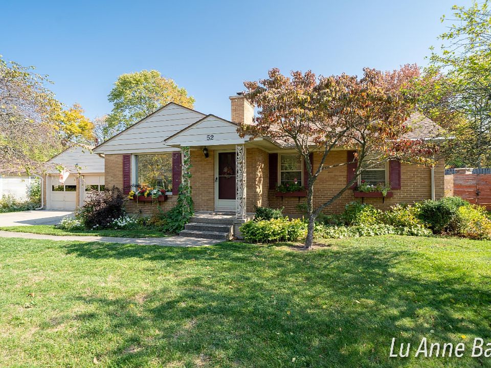 1st image of 52 Elmhurst Dr SE