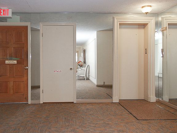 4th image of 111 Rust Rd APT 110