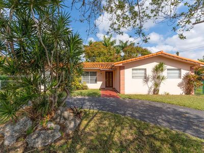 6701 SW 48th St, Miami, FL, 33155