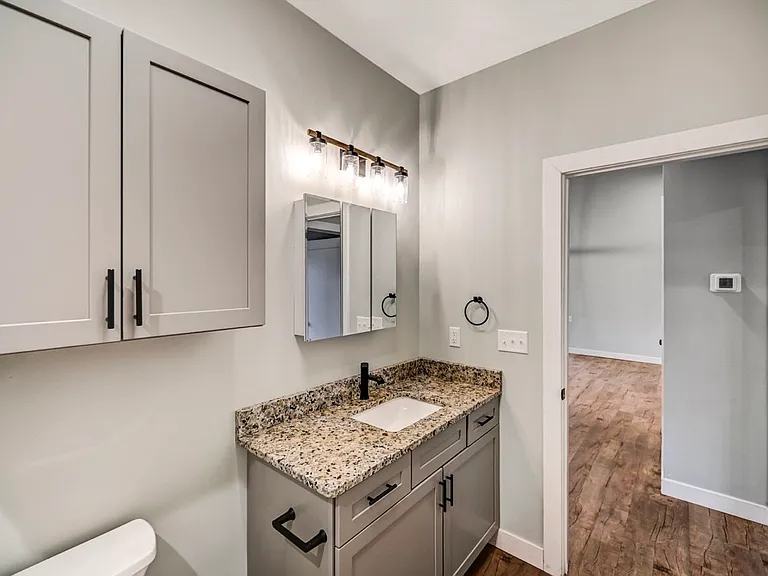 629 Prescott Ave #1 — Photo 20