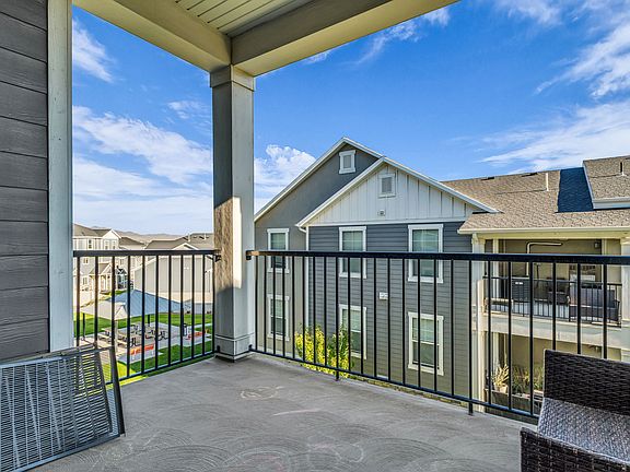 4th image of 14497 S Ronan Ln Unit O202