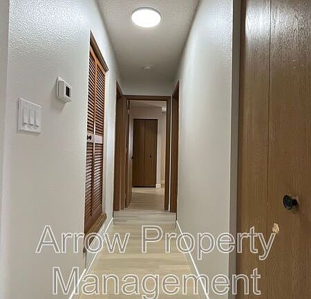 5th image of 2334 N 44th St Unit 23