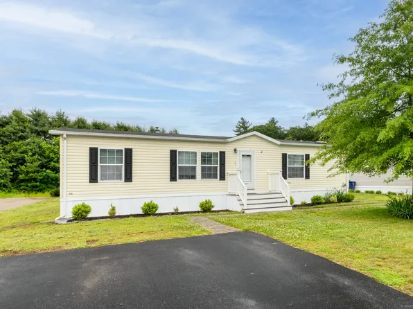 8 Haley Lane, Windham, CT 06256