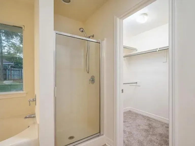 10726 Westhaven Cir — Photo 2