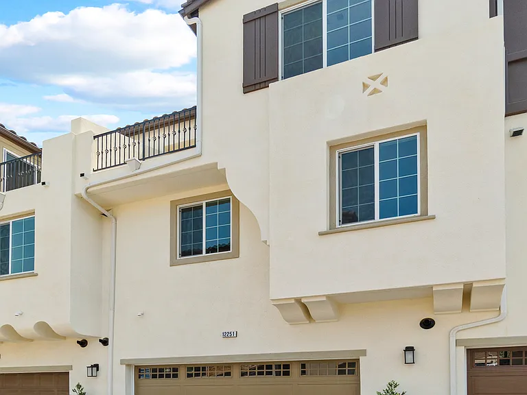 4230 S Hibiscus Paseo #90 — Photo 3