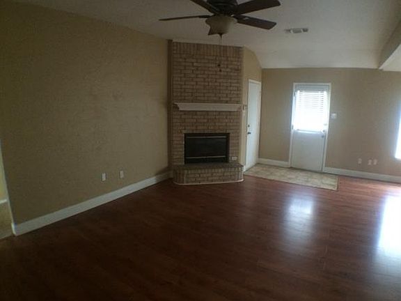 2nd image of 507 Glenwood Dr