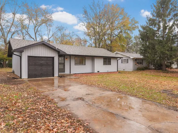2032 S Hampton Avenue, Springfield, MO 65807