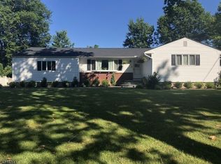 2285 Concord Rd, Scotch Plains, NJ 07076